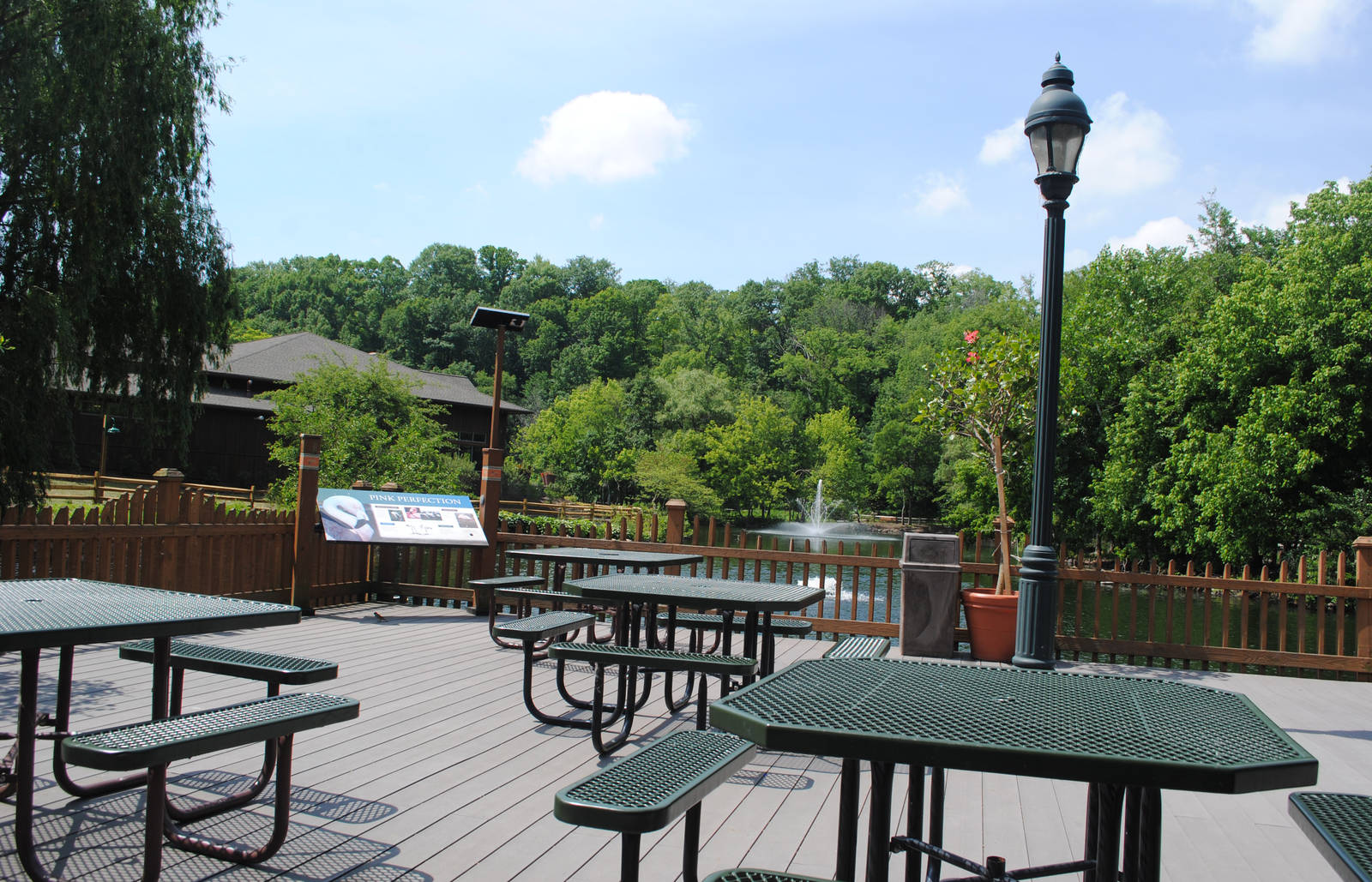 Cleveland Zoo - Waterfowl Lake Deck