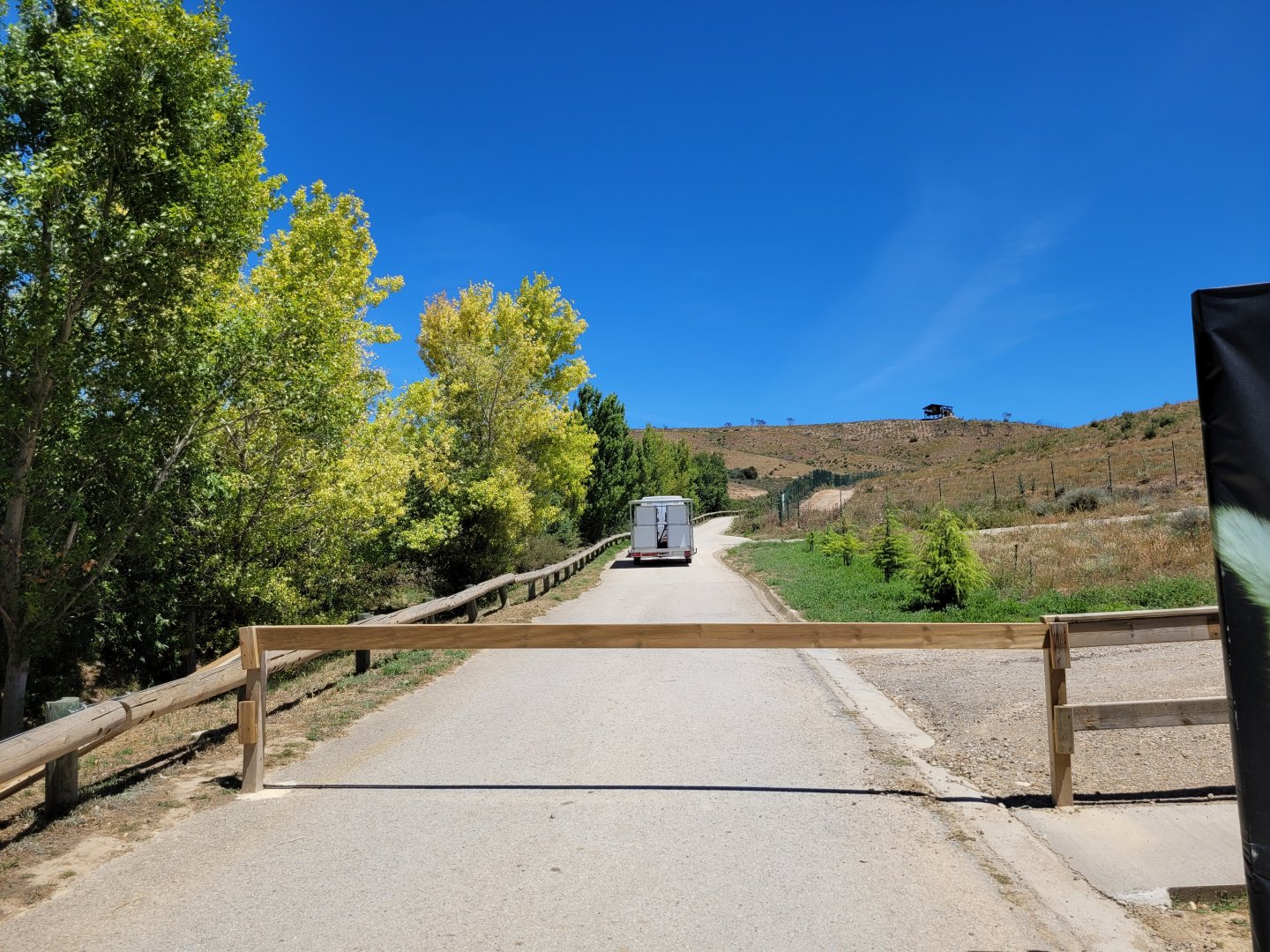 Closed road to "Bosque" area -Sendaviva (2024)
