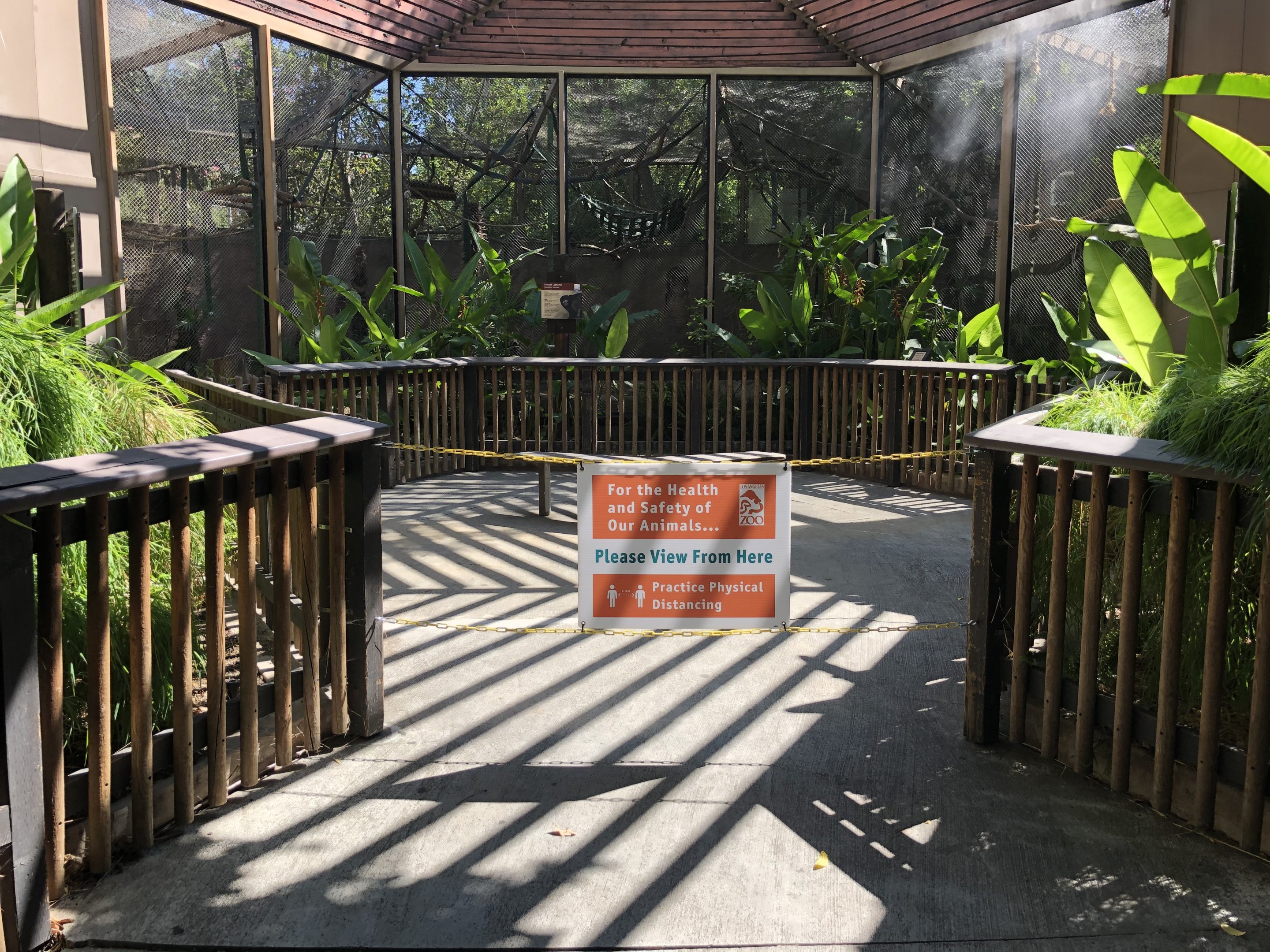 Closure signage for Roundhouses