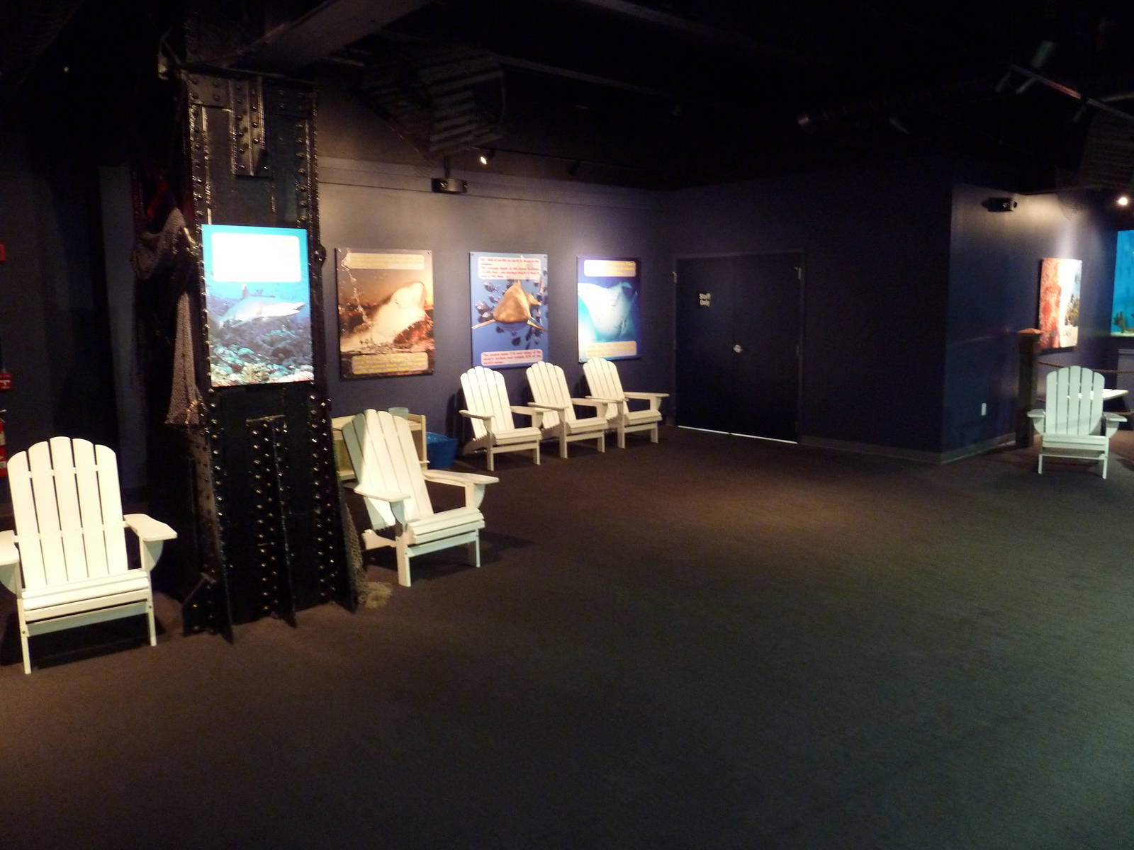 Coastal Gallery - Touch Tank Seating Area