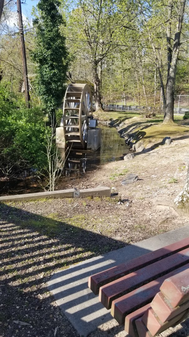 Cohanzick Zoo - Water wheel inside entrance