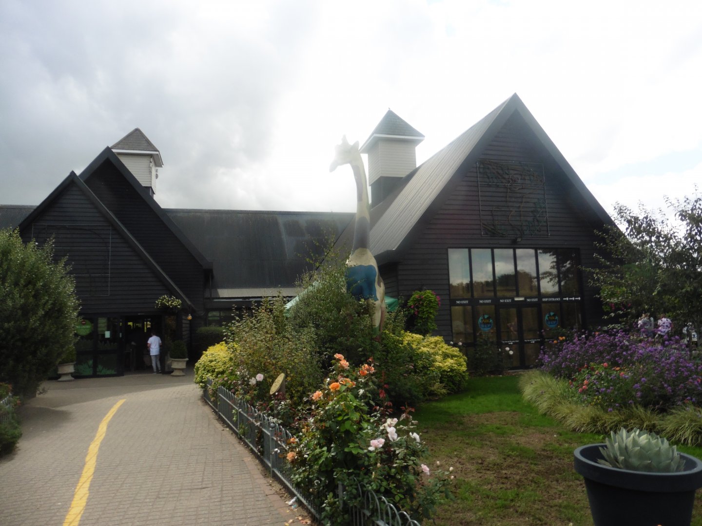 Colchester Zoo (Design):Entrance
