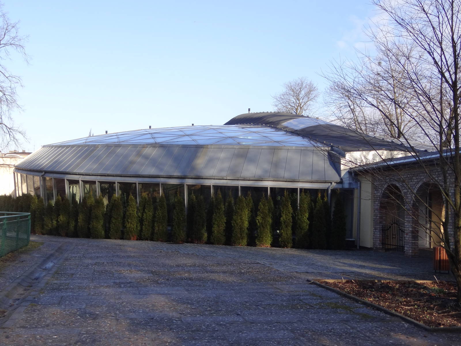 Cold-blooded Animals House