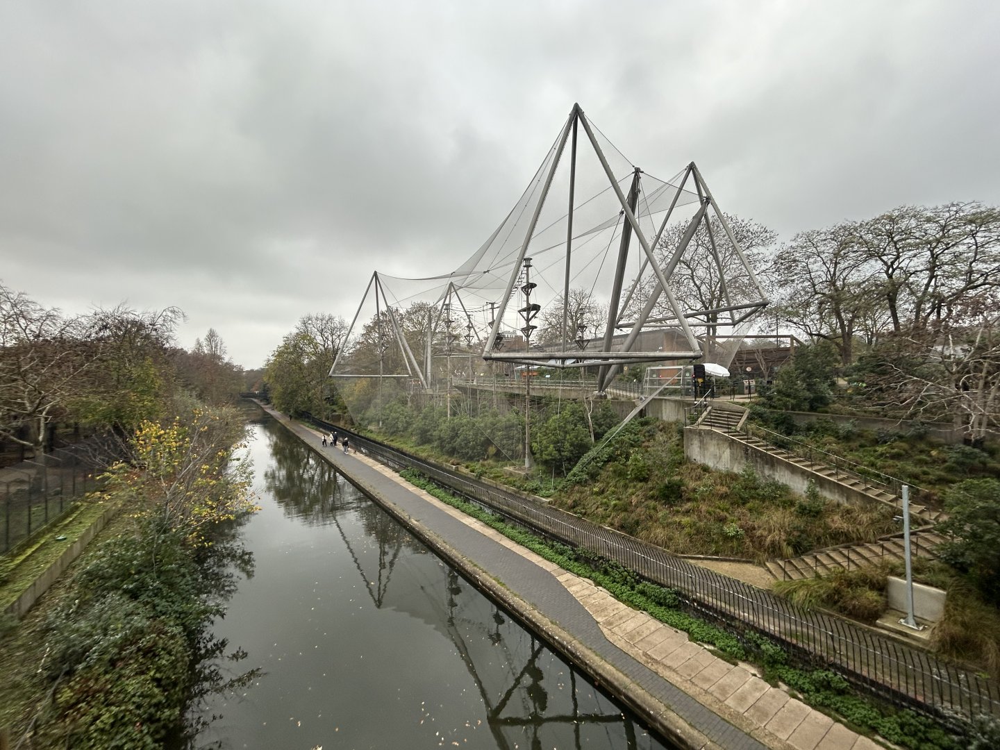 Colobus Monkey Walkthrough Exhibit (Snowden Aviary)