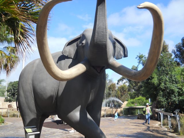 Columbian Mammoth statue Elephant Odyssey