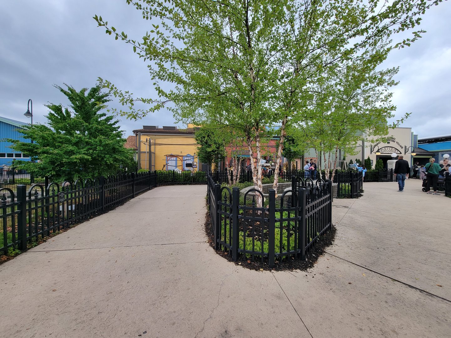 Columbus Zoo - Animal Encounters Village outside area
