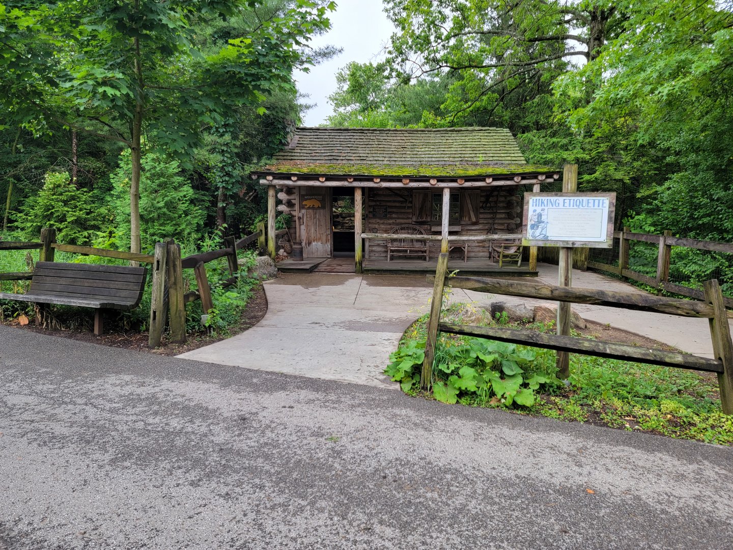 Columbus Zoo - North America, Wolverine building