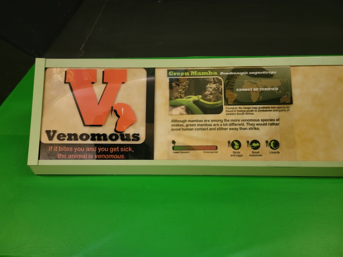 Columbus Zoo - Reptiles, signage example
