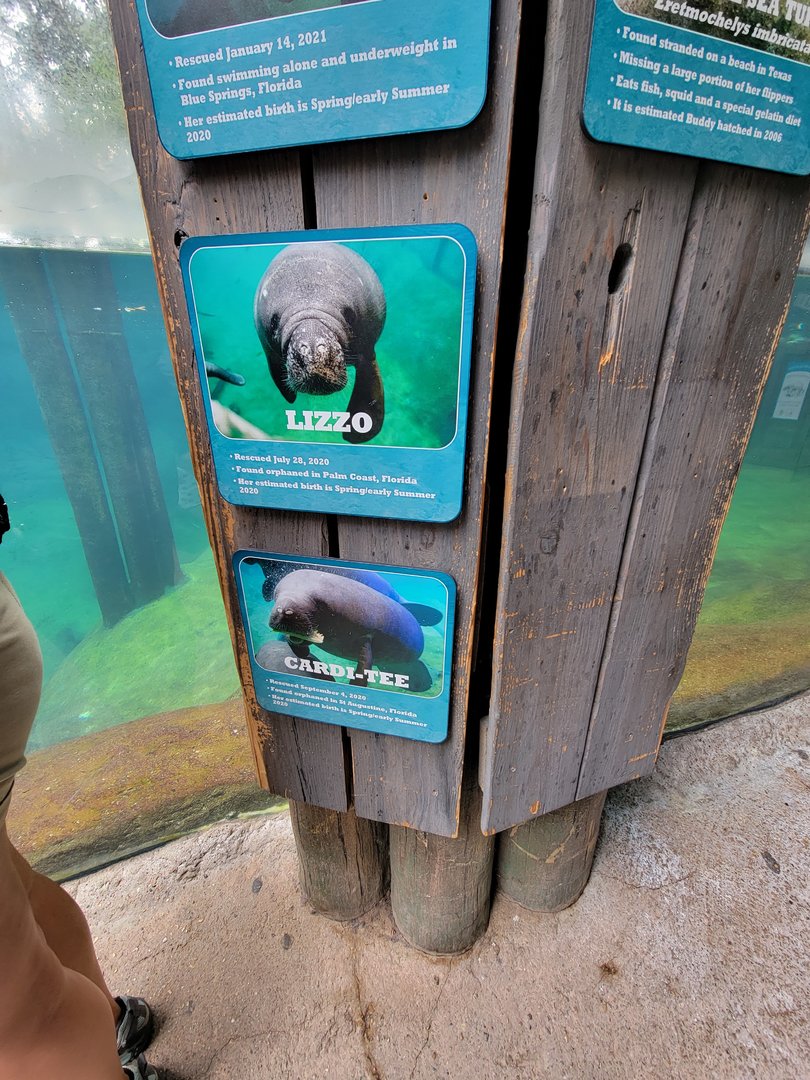 Columbus Zoo - Signage example