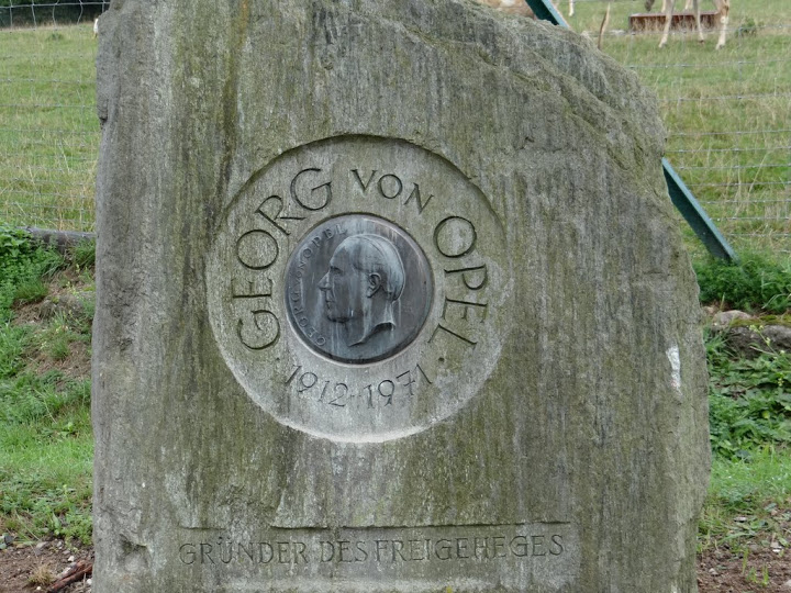 Commemorative plaque