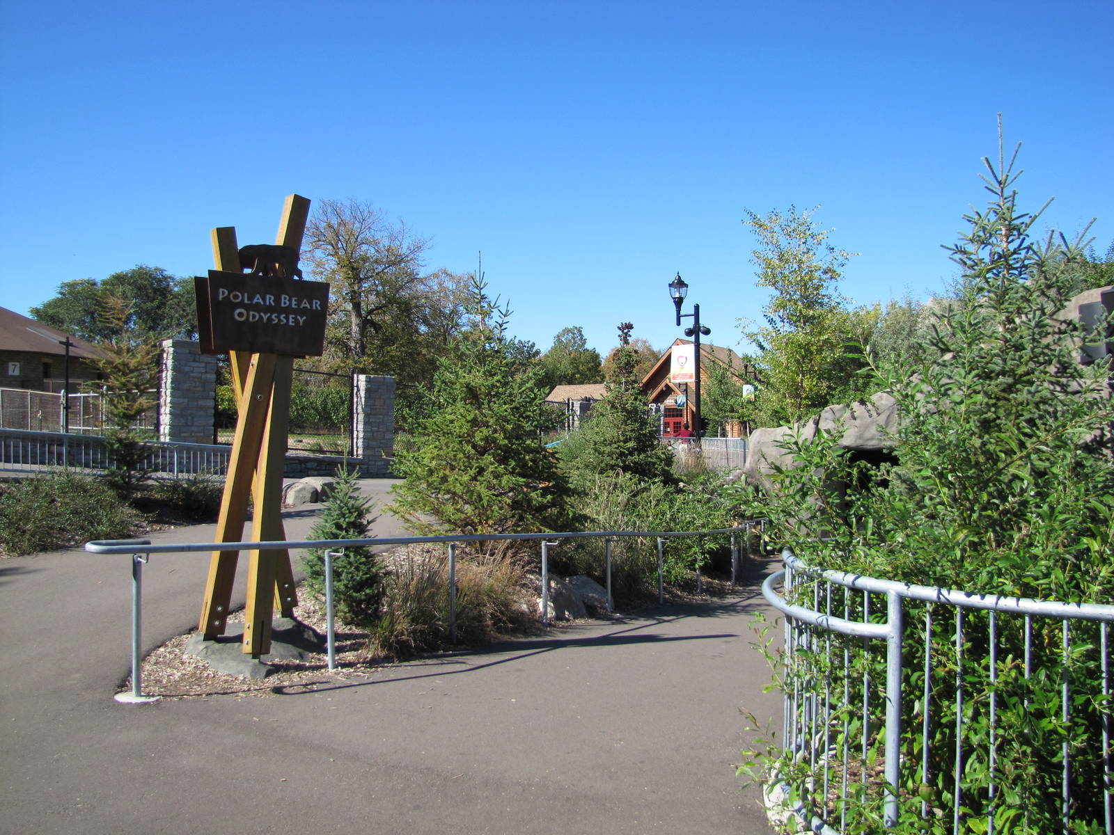Como Zoo 2010 - Entrance to Polar Bear Odyssey