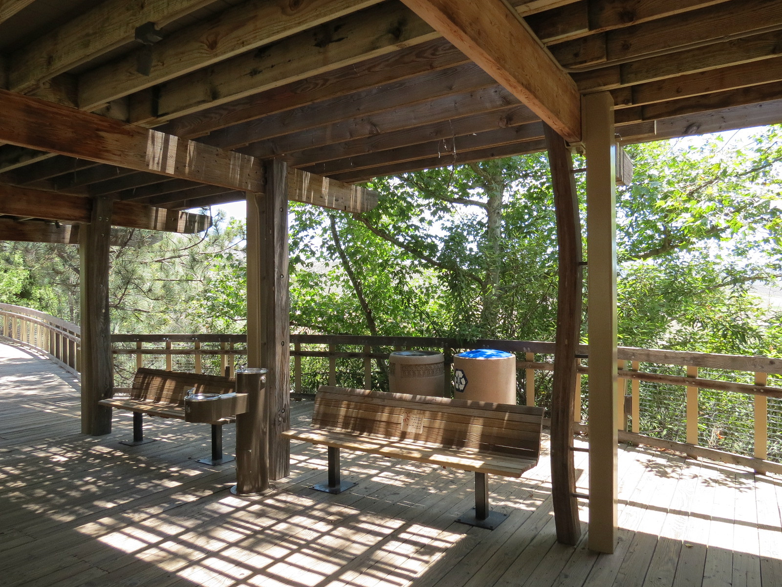 Condor Ridge - Exhibit Shelter