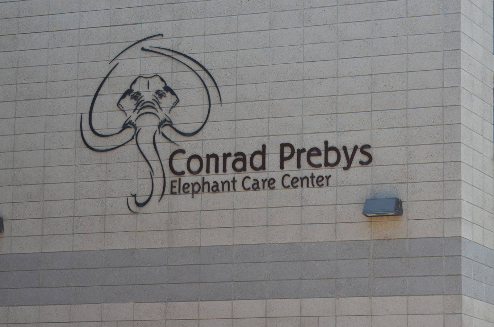 Conrad Prebys Elephant Care Center