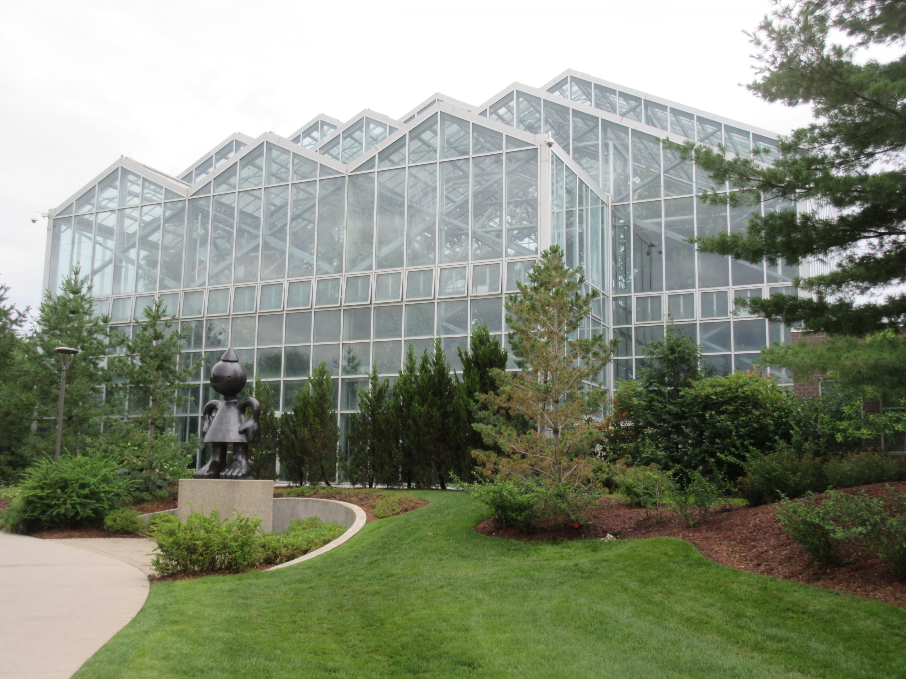 Conservatory + 'Mad Mom' Statue