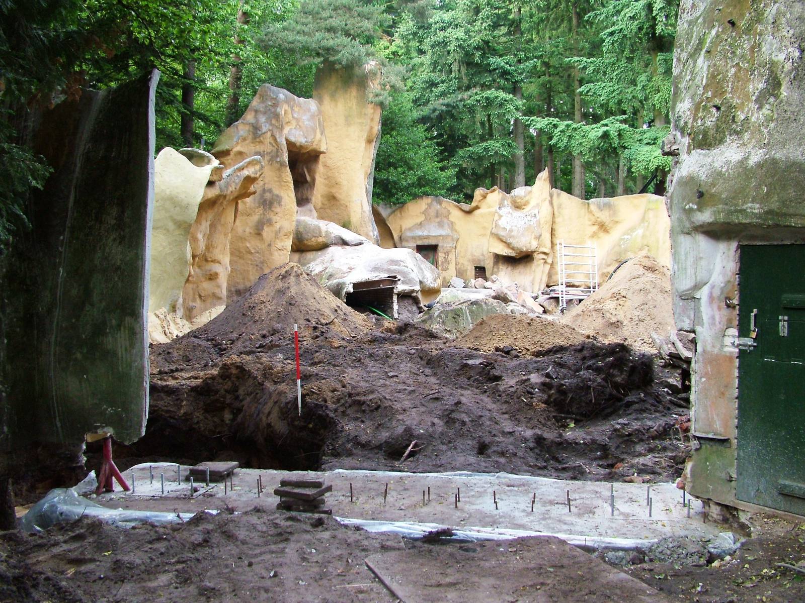 Construction at Amersfoort, 01/06/12