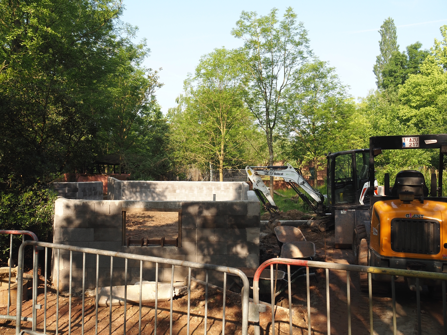 Construction for expansion of Tasmanian devil exhibit towards/with former wombat - echidna space, 2024-05-10