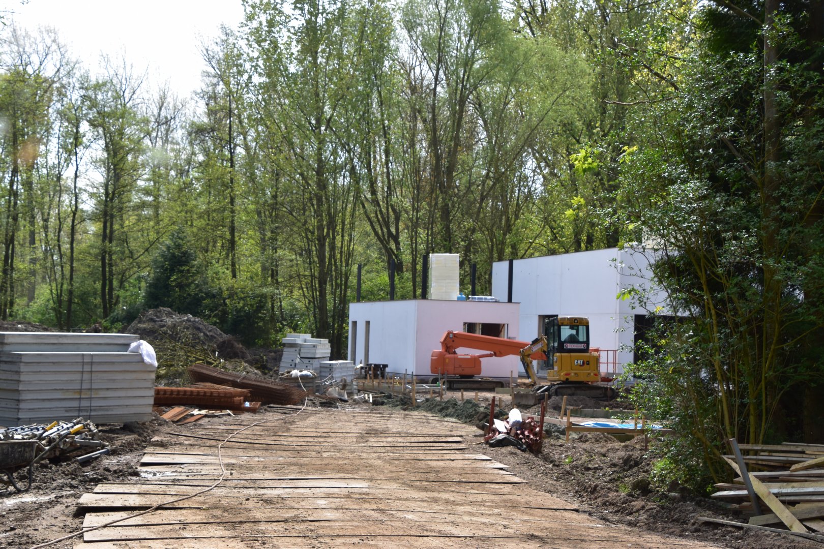 Construction Monkey Island