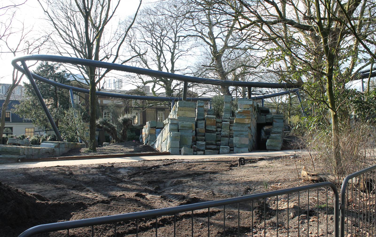 Construction new Jaguar enclosure