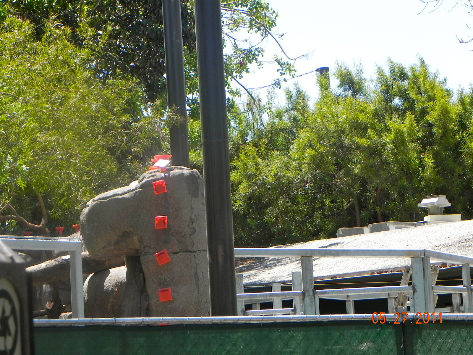 Construction of Chinese Leopard exhibit
