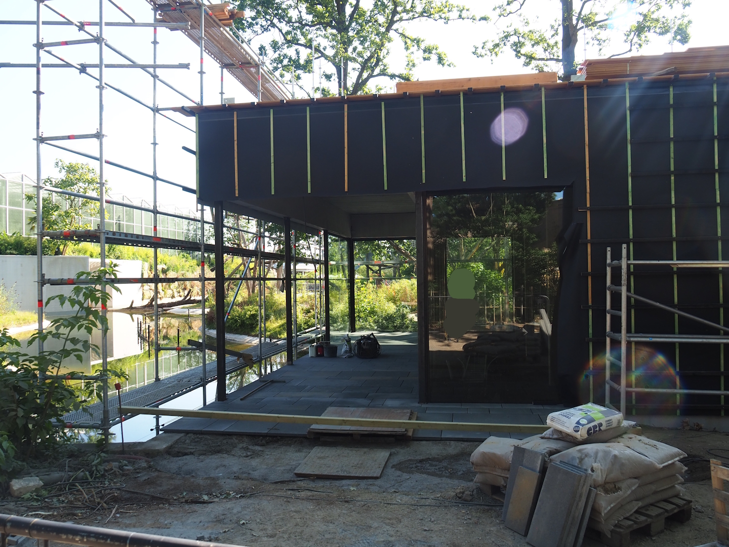 Construction of new Sulawesi crested macaque house, 2023-07-19