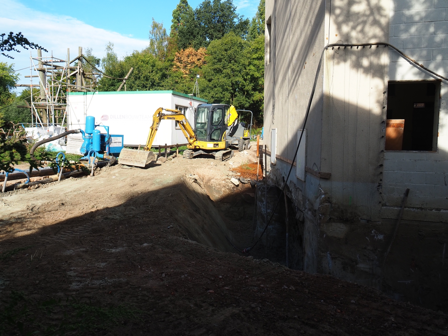 Construction site for the new bonobo building