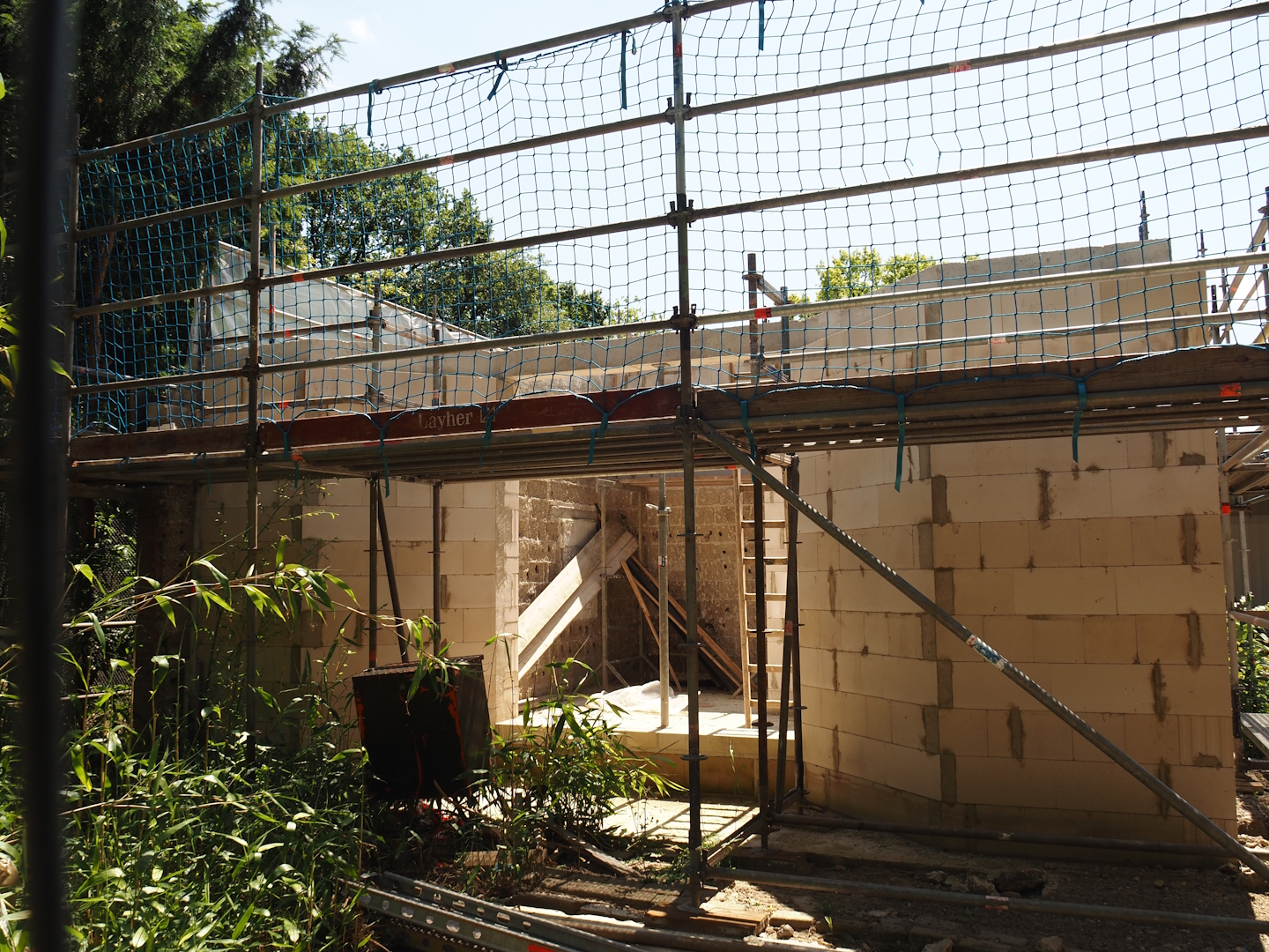 Construction site near fossas and animal service area, 2024-06-08