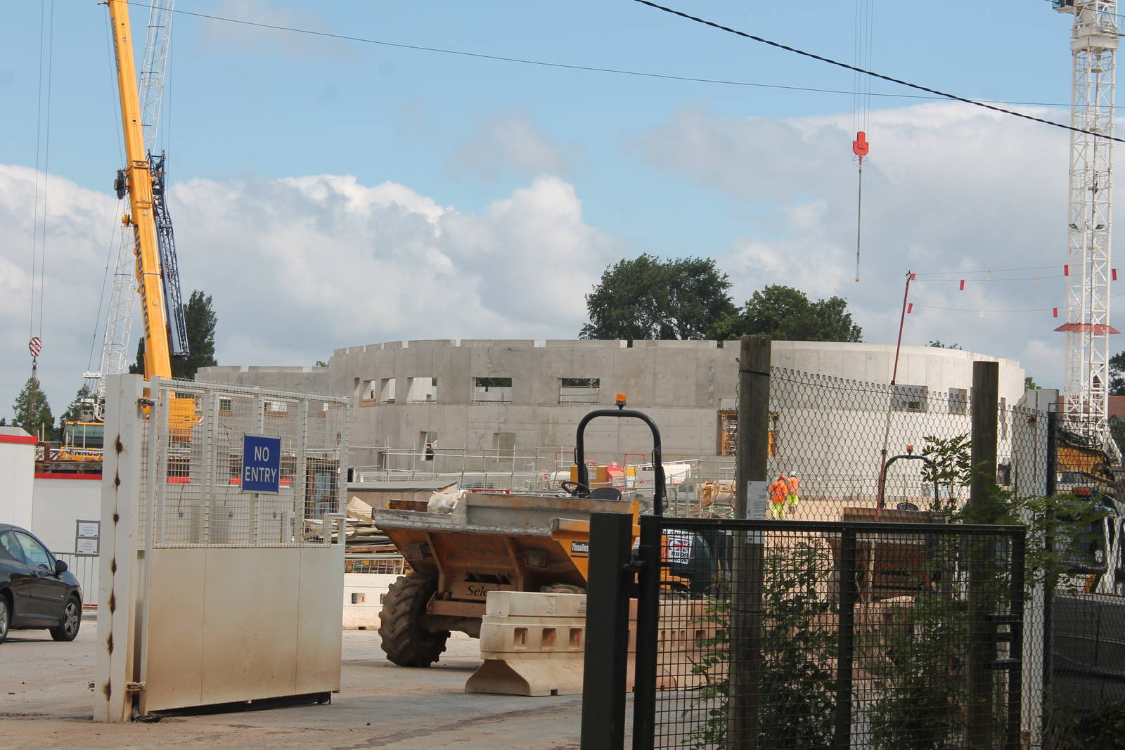 Construction Work, Islands, Chester Zoo 21 June 2014