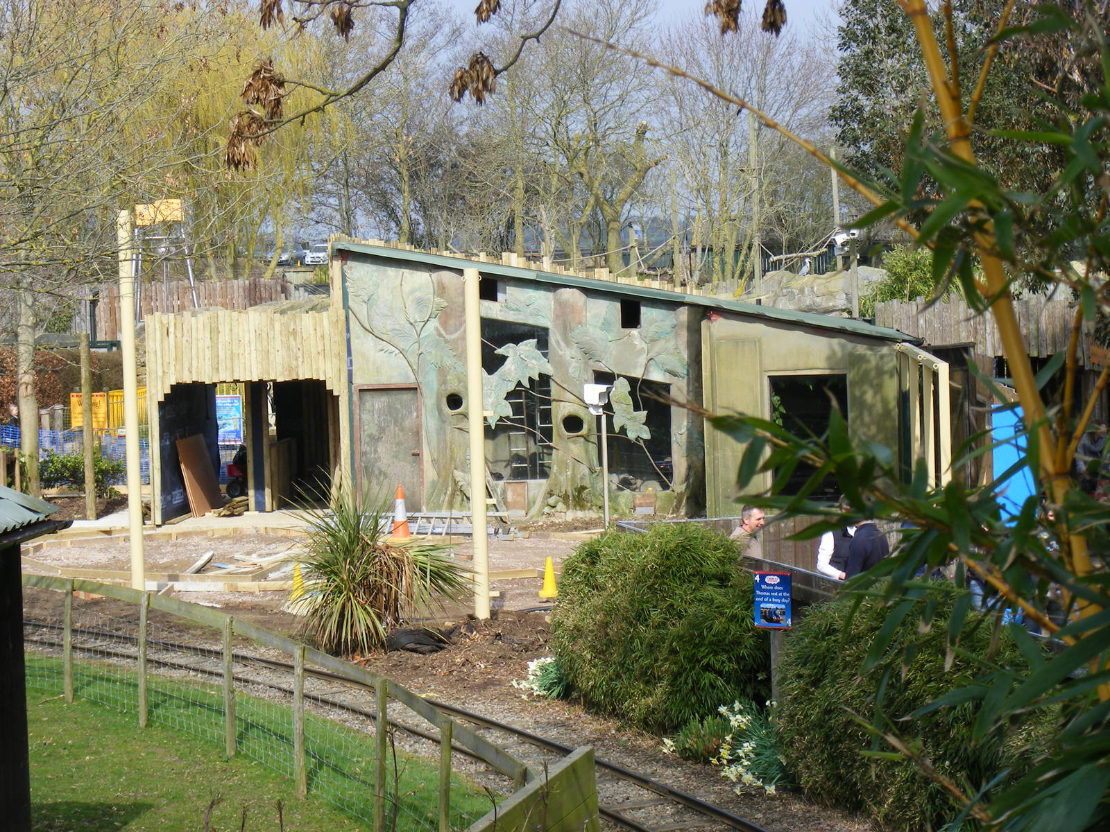 Construction work on the Lory Landing exhibit at Drusillas Park, 20 March 2