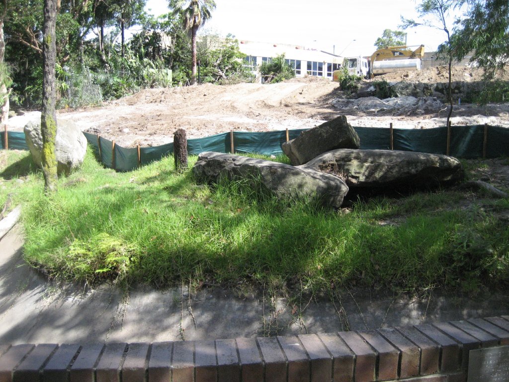 Constructionwork, top precinct