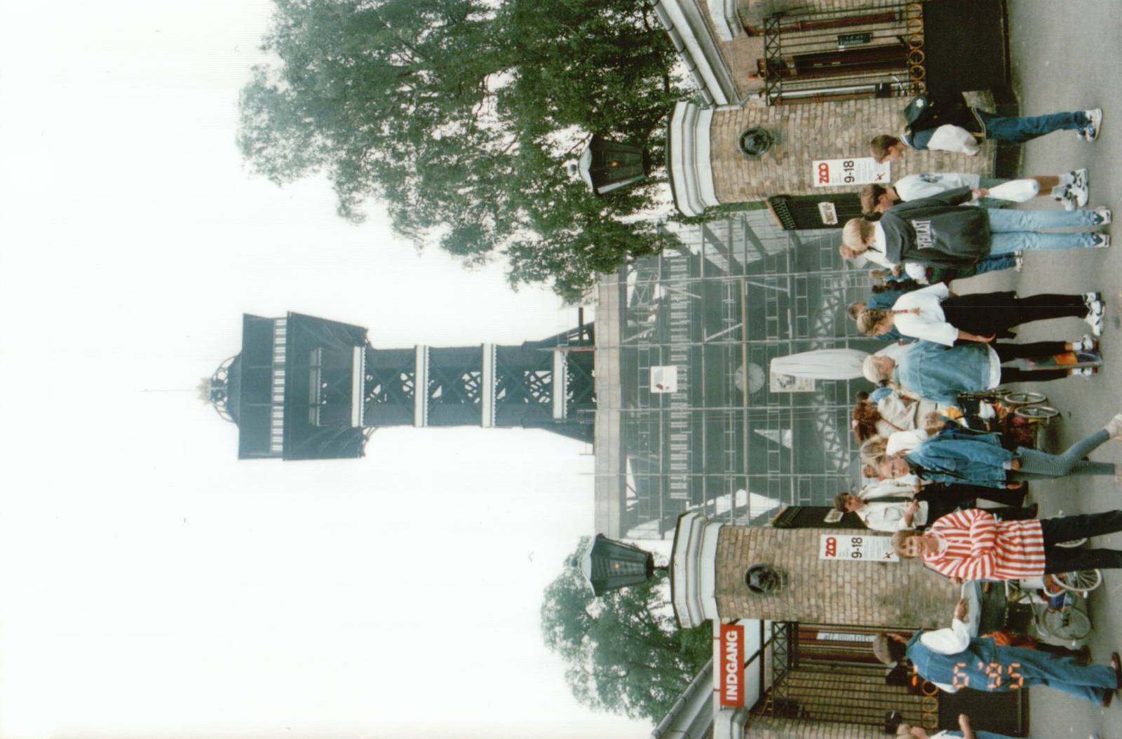 Copenhagen Zoo 1995 - Historic zoo tower