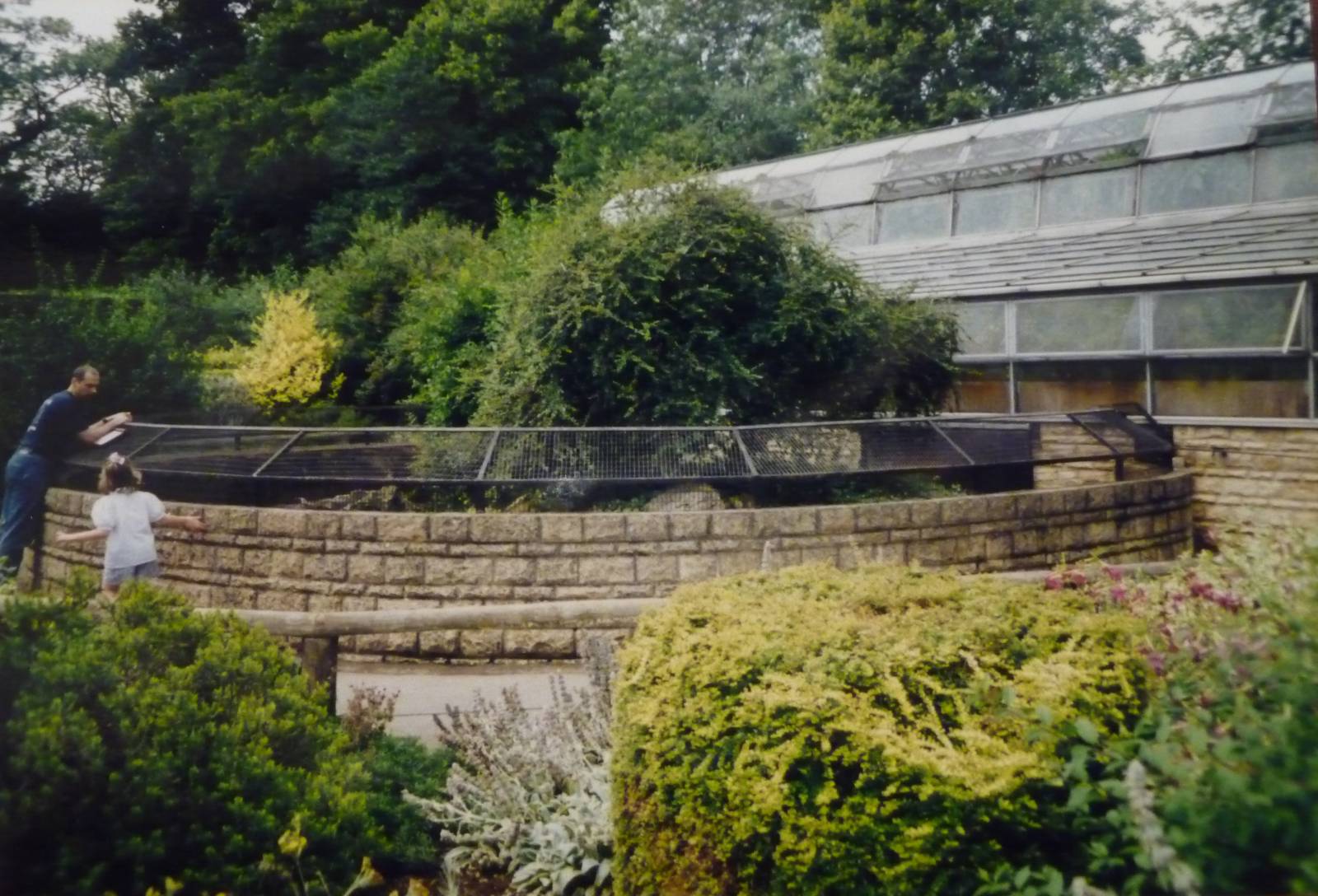 Cotswold Alligator Pen outdoors