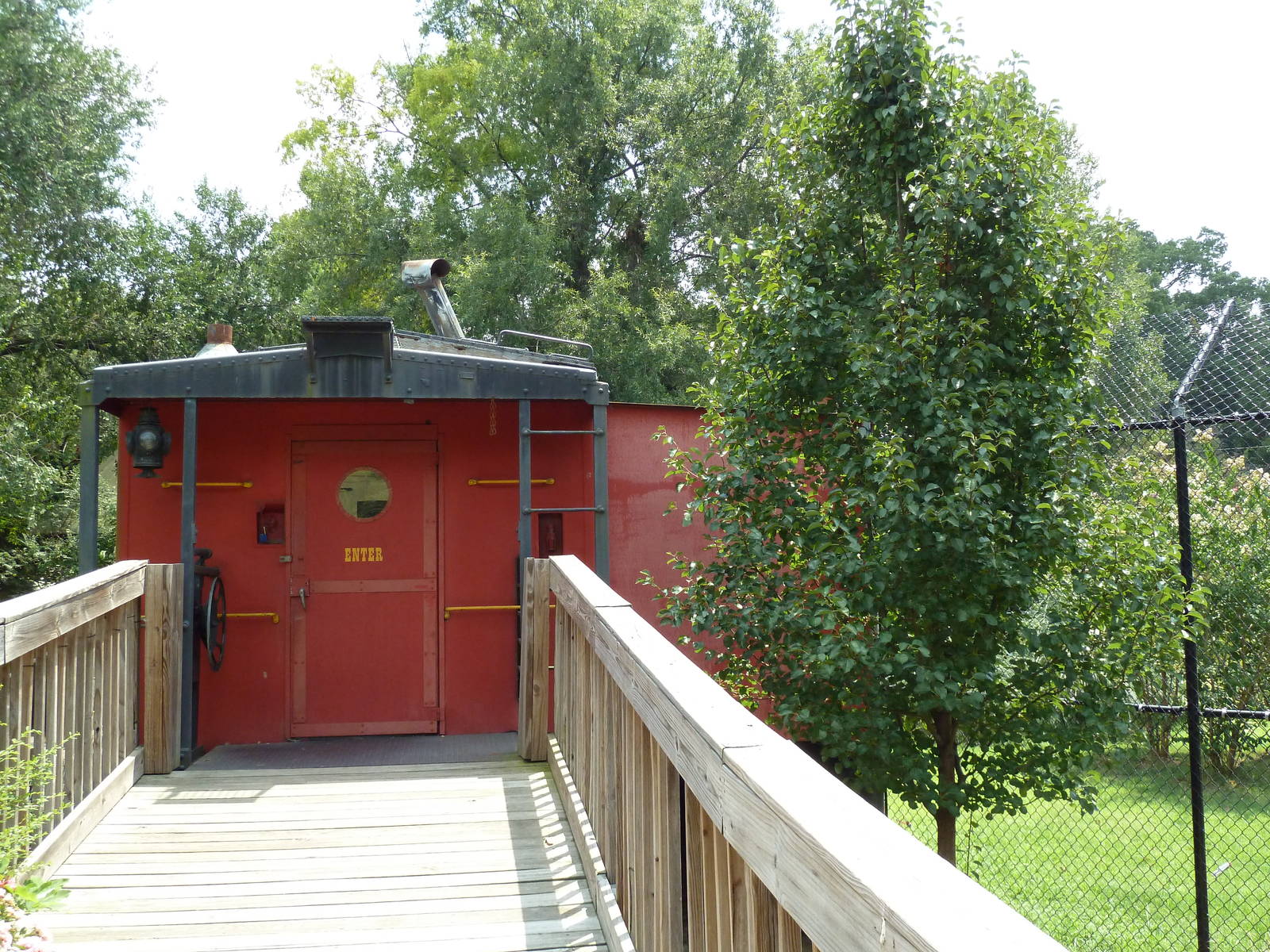 Cougar Exhibit - Viewing Platform