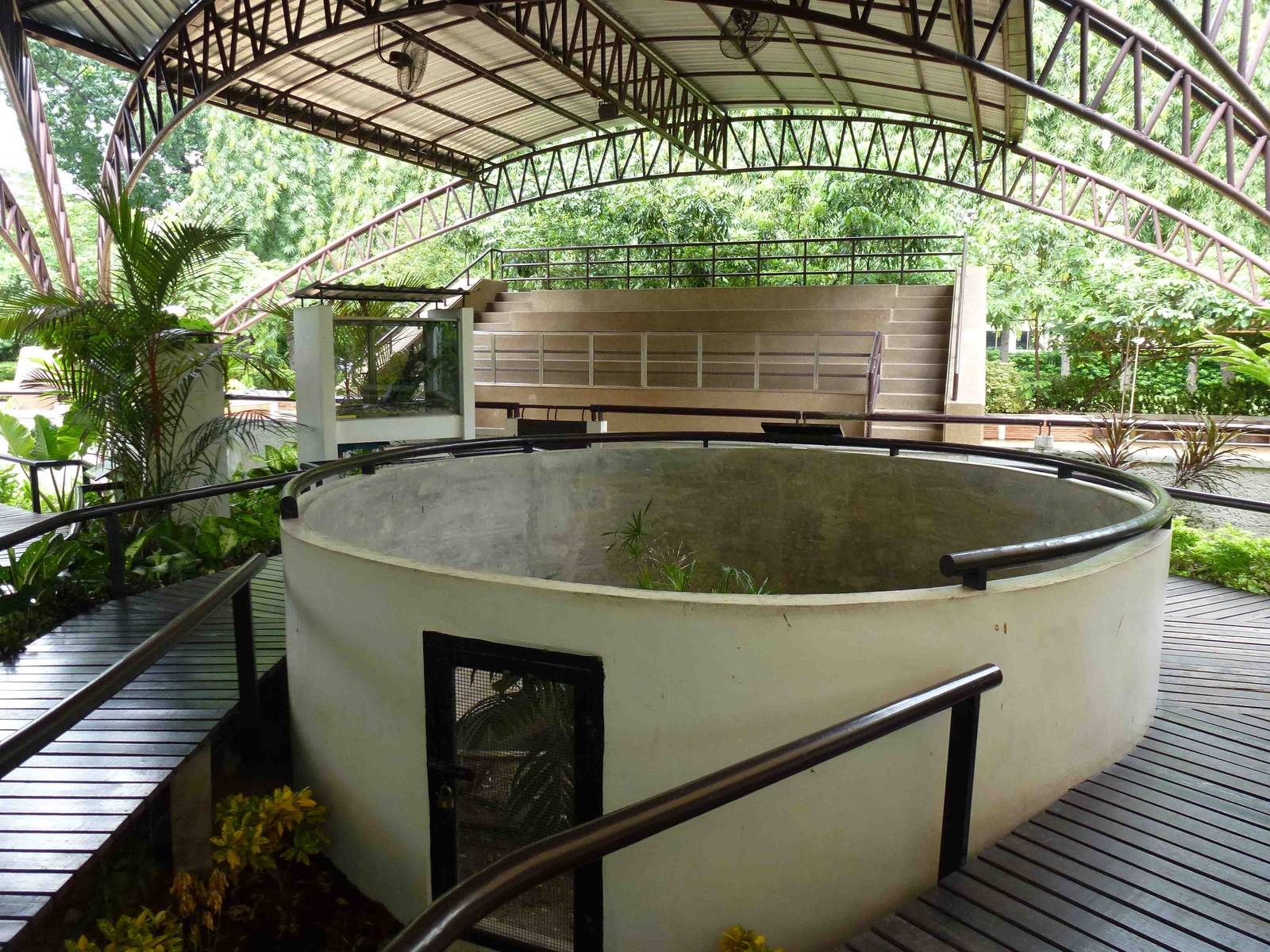 Covered enclosures, June 2013.