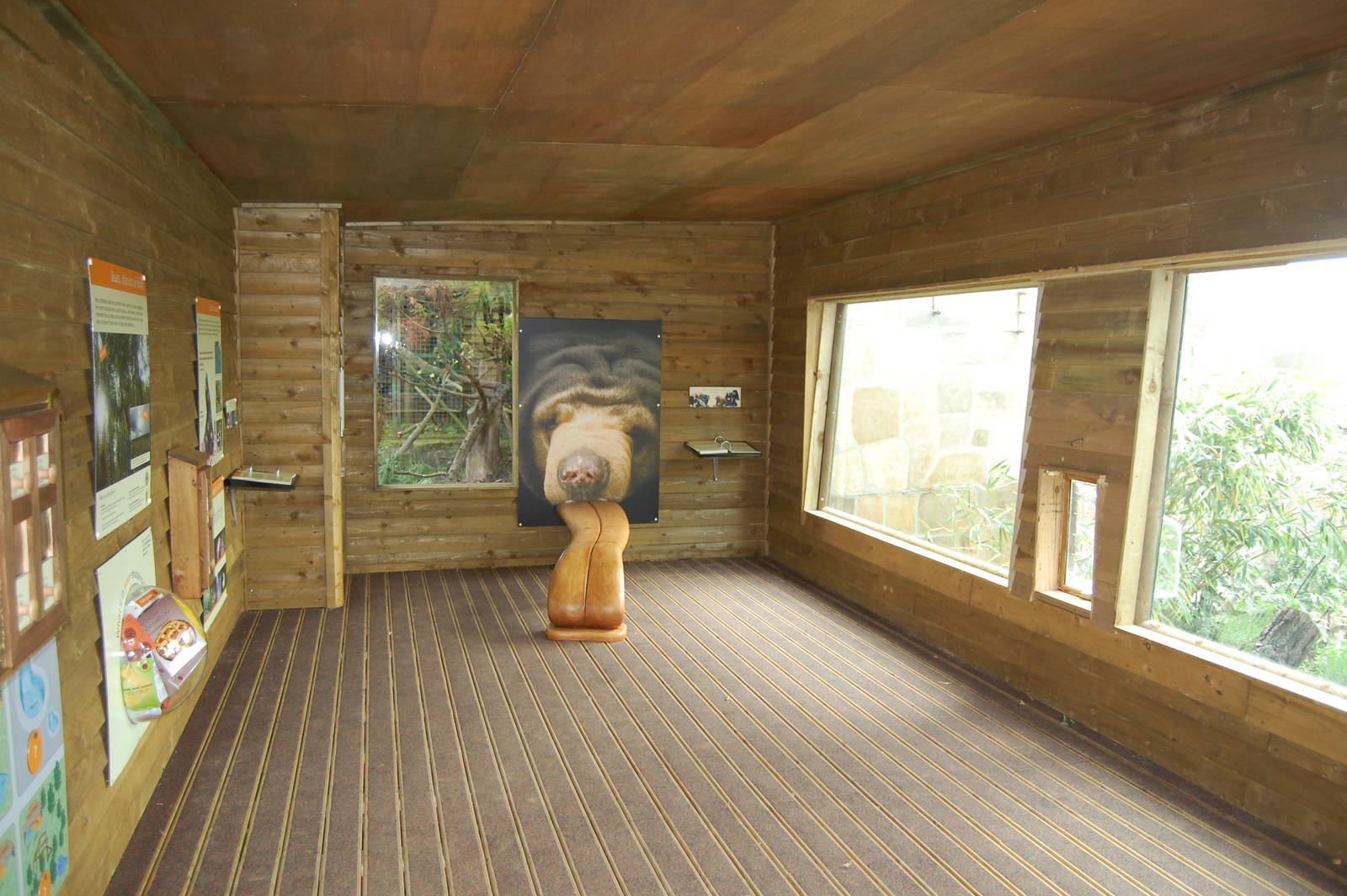 Covered Viewing Area at Top of Exhibit