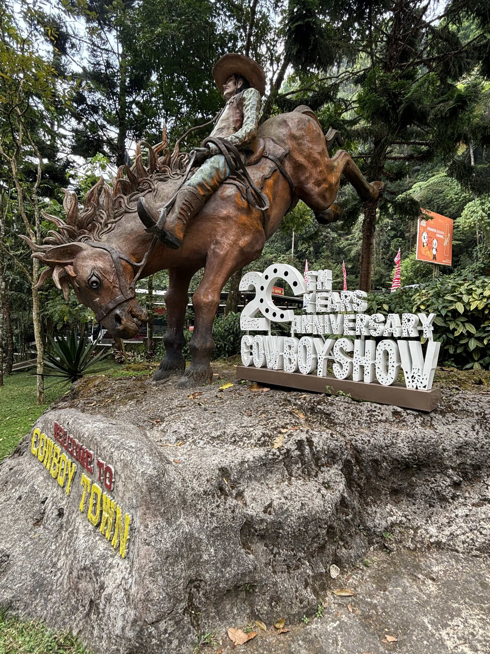 Cowboy Show Statue