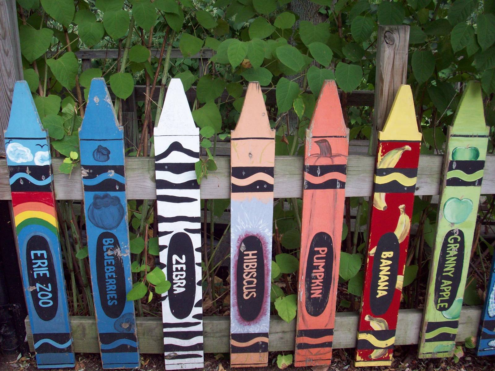 Crayola Crayon Fence in Children's Zoo