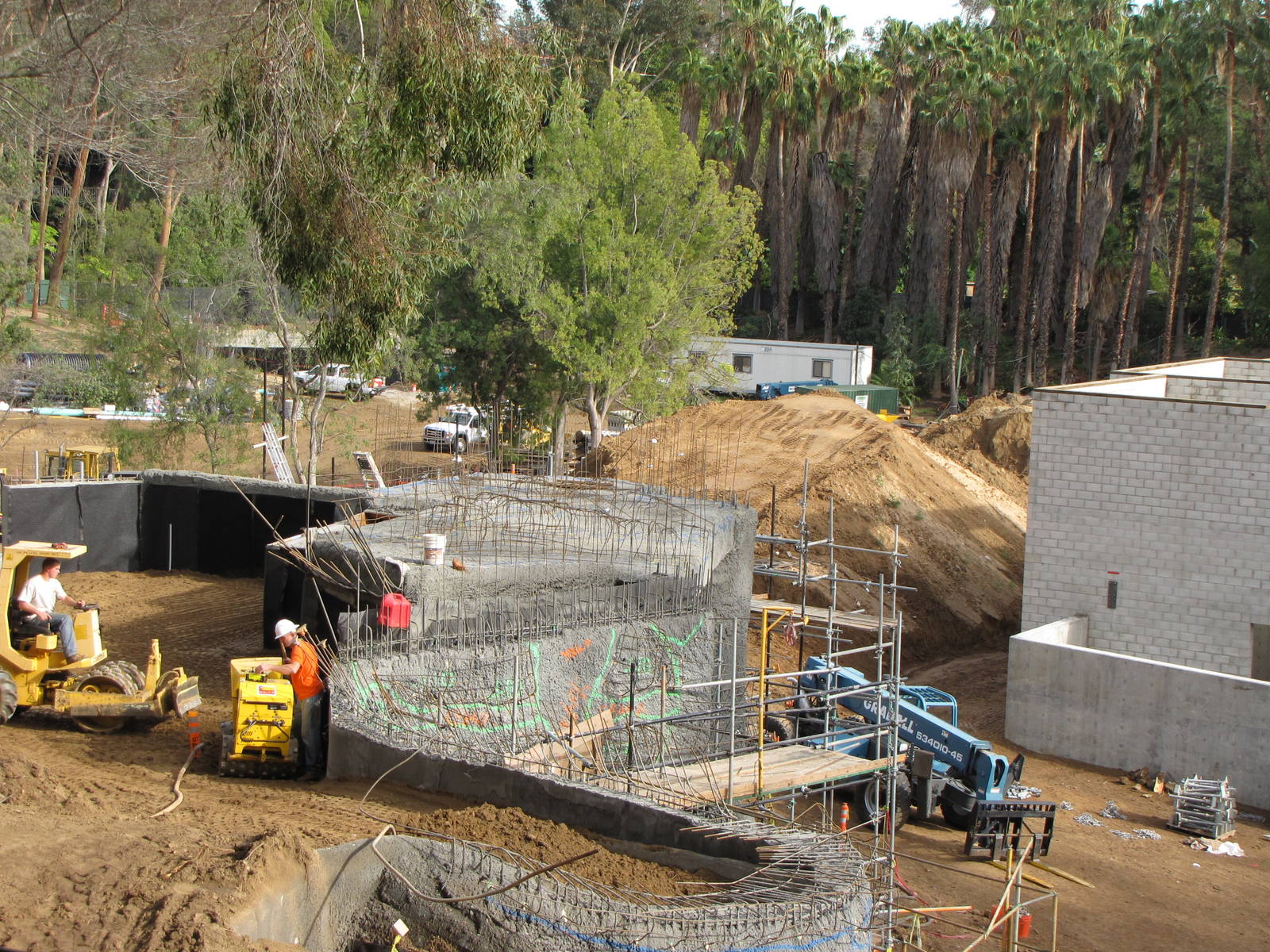 Crew Busily Working On New Years Eve 2009