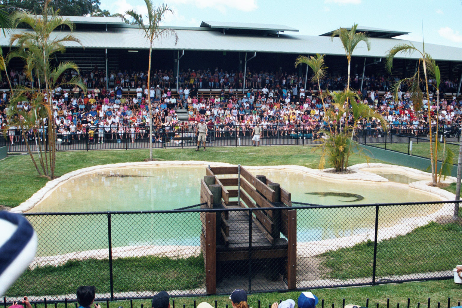 Croc show pre-Crocoseum - Sep 2002