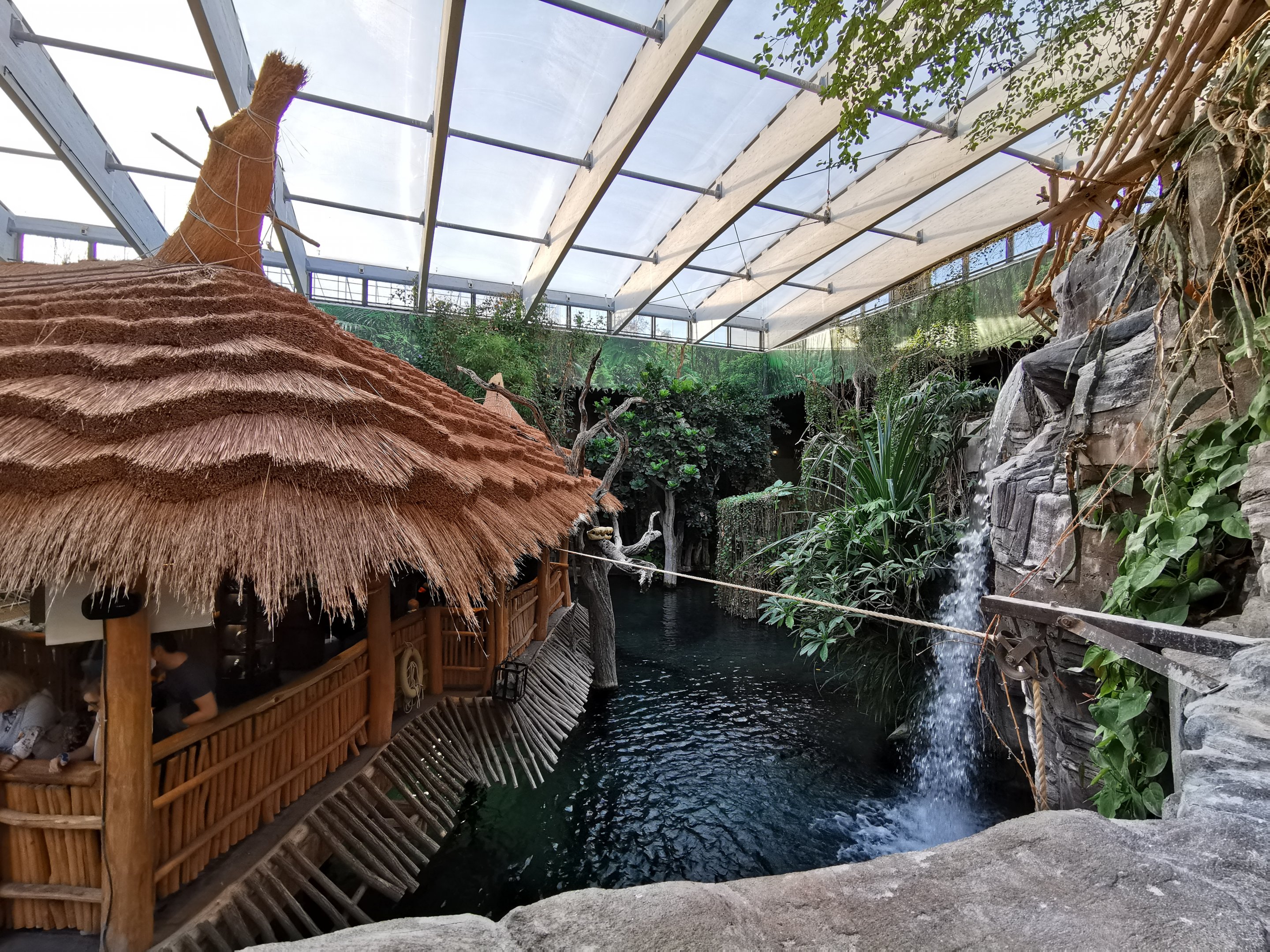 Crocodile exhibit - Tropen-Aquarium