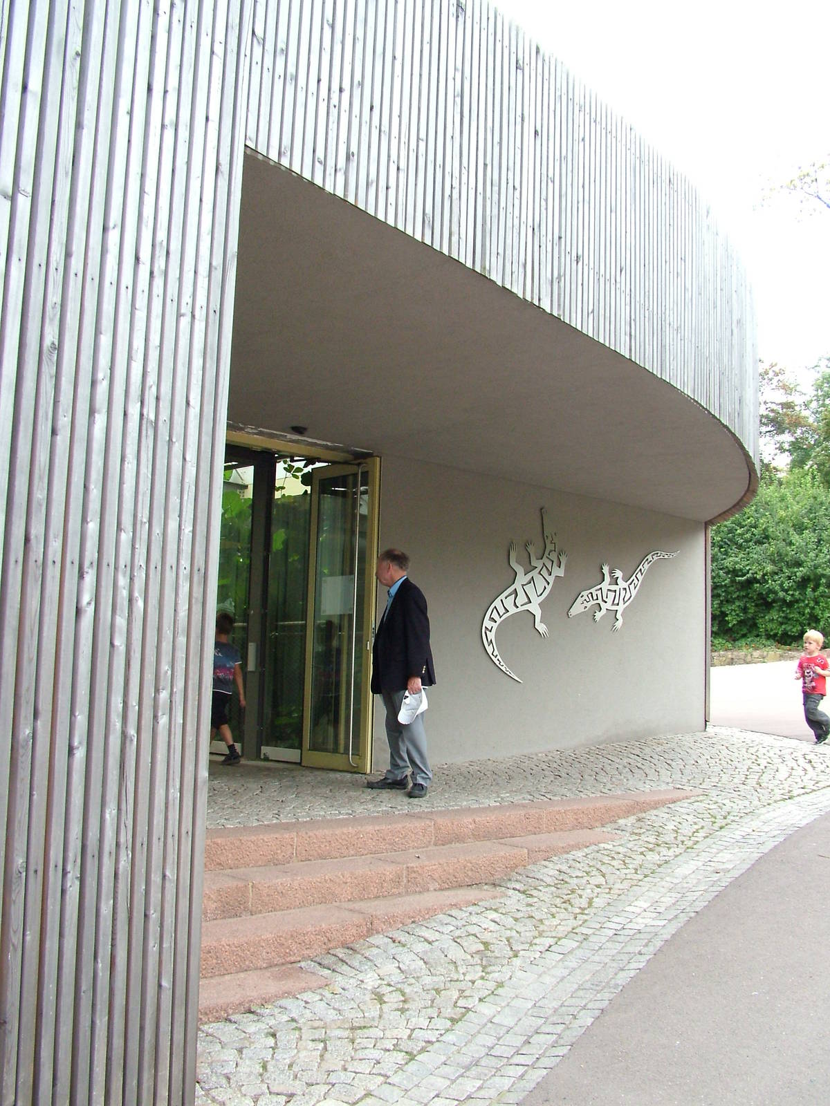 Crocodile House at Halle, 04/09/11