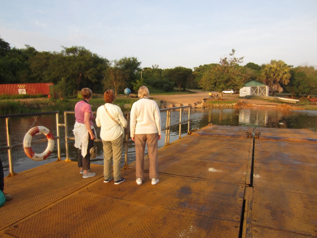 Crossing the Victoria Nile at Paraa