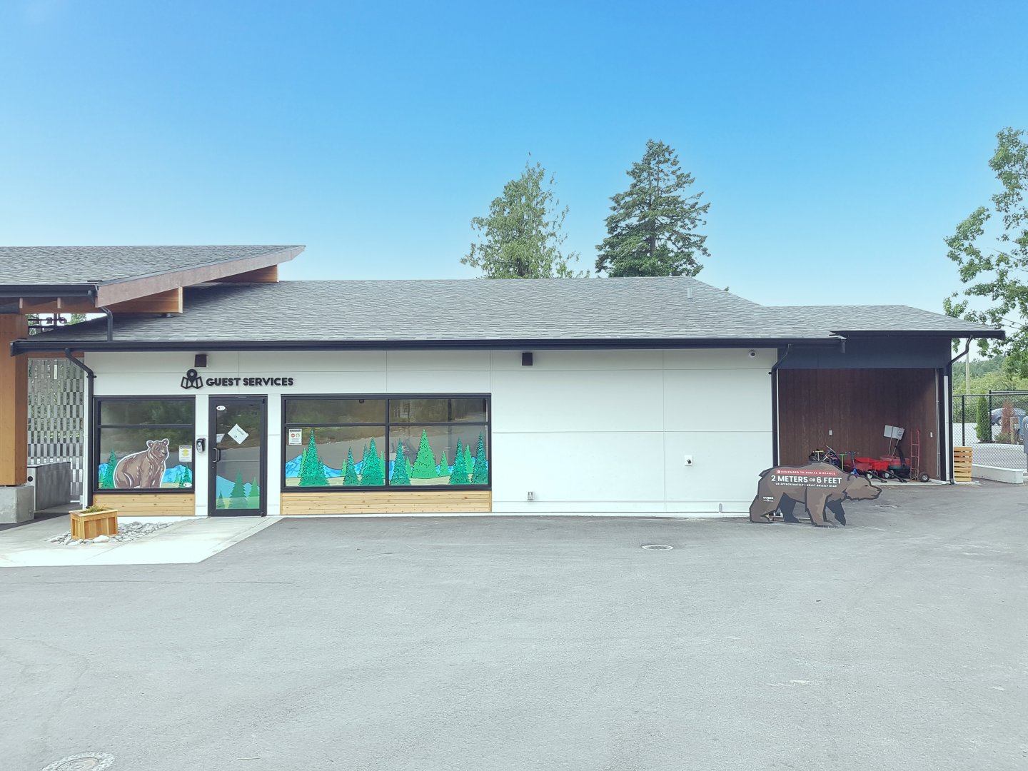 Daily Admission & Guest Services Building (Back)