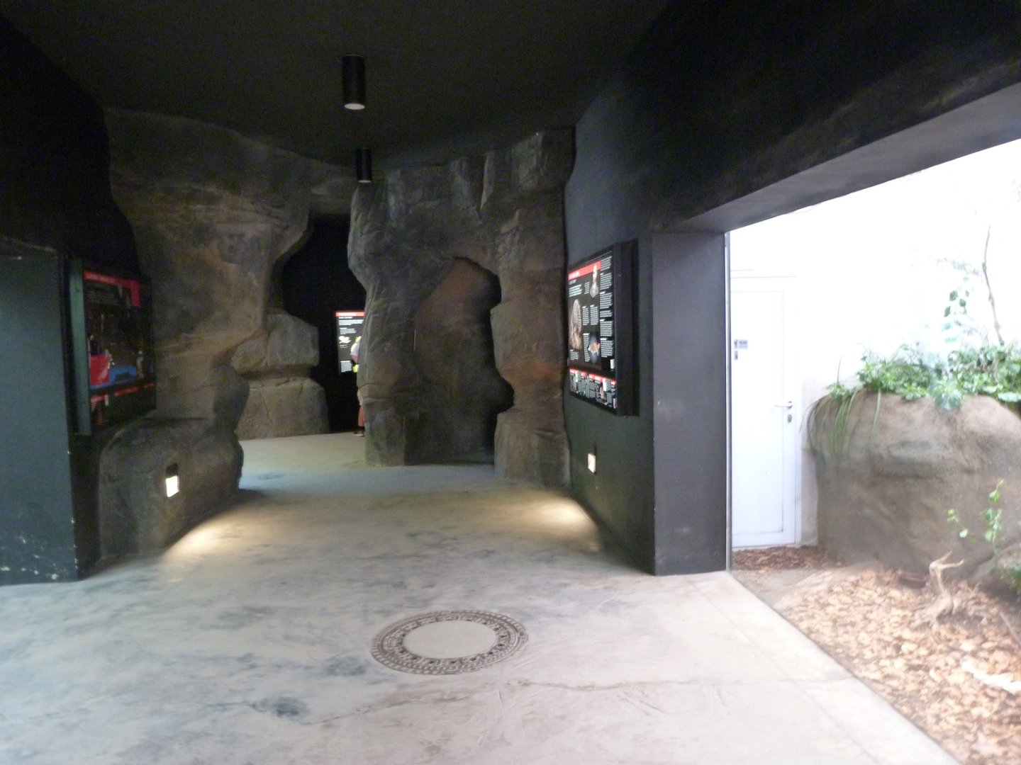 "Darwin Crater" pavillion view -Zoo Praha (2025)