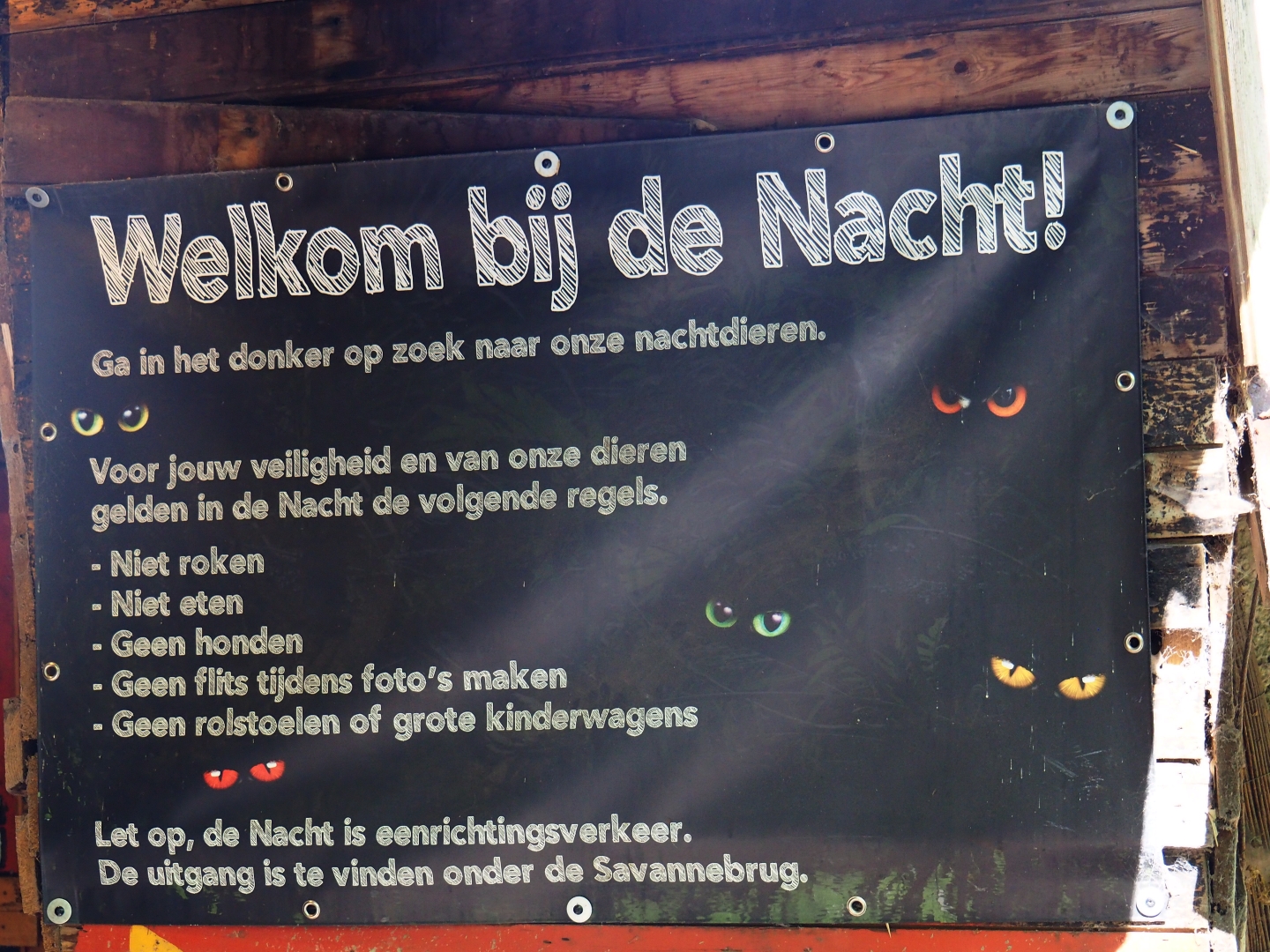 "De Nacht"/"The Night" Nocturnal house rules