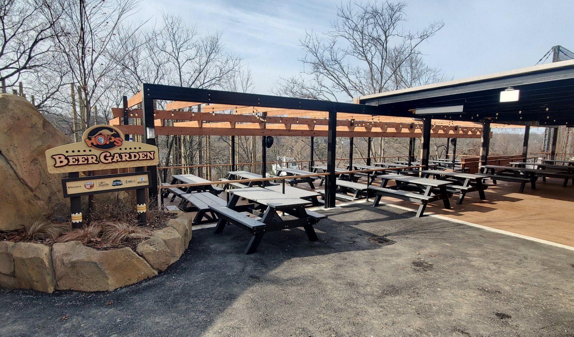 Dec. 2019 - New! Roo Valley (Opening 2020) - Beer Garden