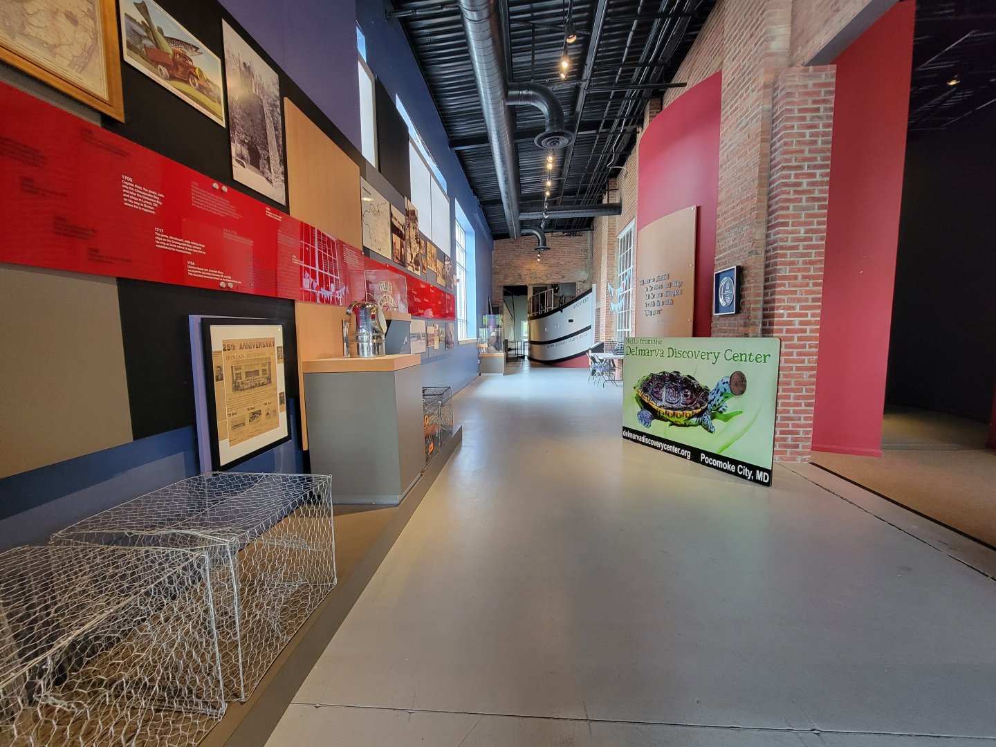 Delmarva Discovery Museum - Inside entrance