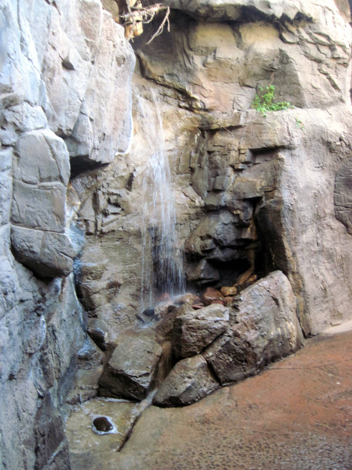 Desert Dome-Waterfall