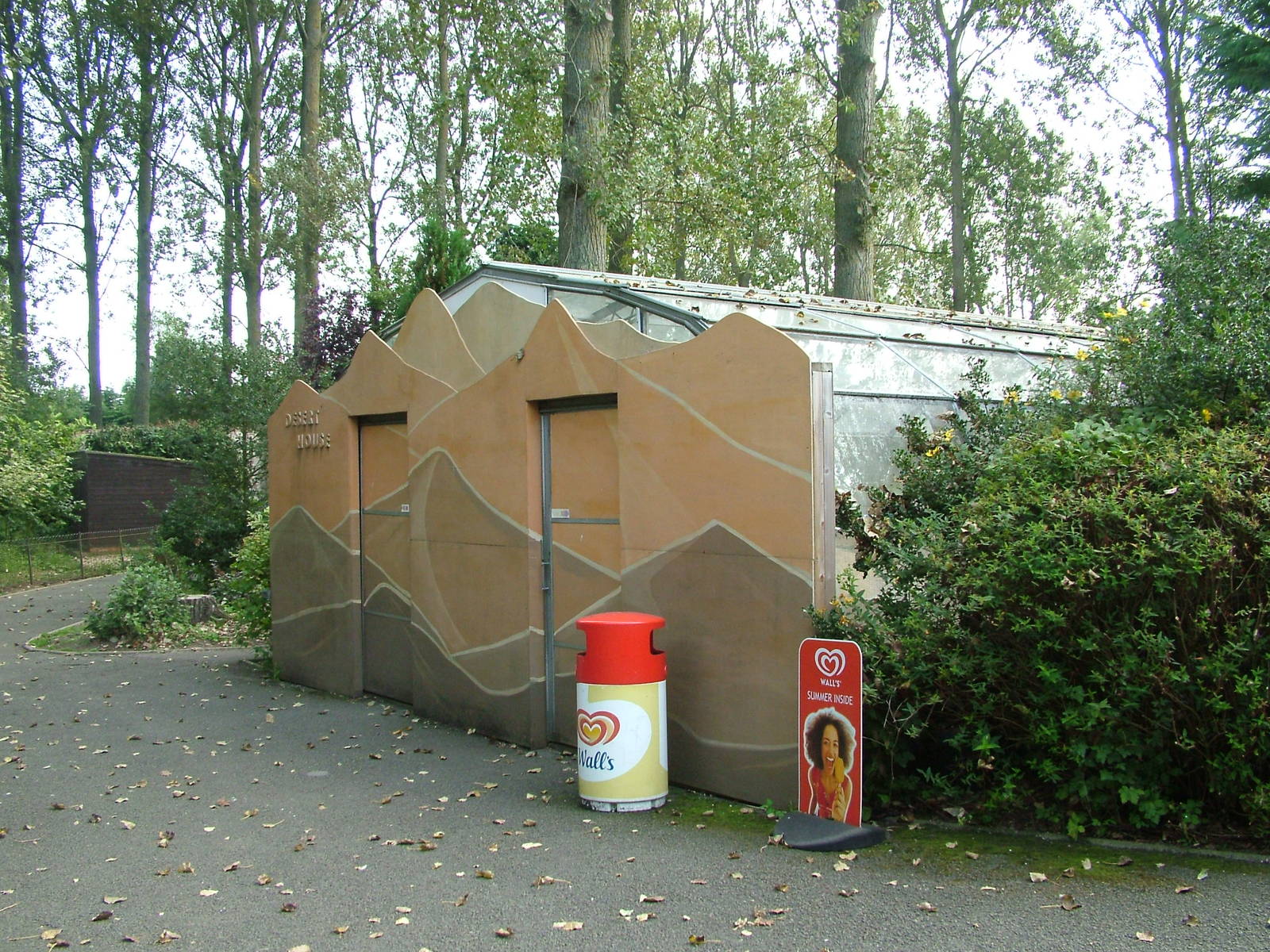 Desert House at Birdland 19/09/09