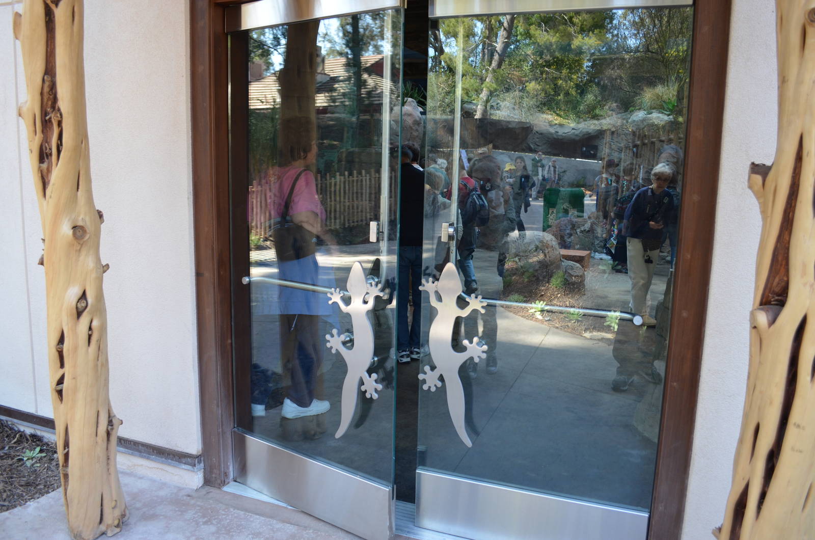 DESERT LAIR ENTRANCE