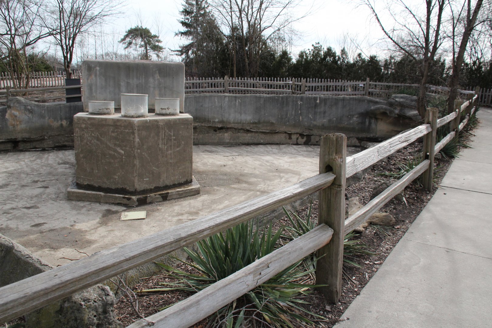 Detroit Zoo - Black-tailed Prairie Dog exhibit (closed for renovations)